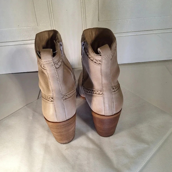 ALDO Cathrina Cream Genuine Leather Ankle Boots Mid Heel Size 9 Rope Piping - Picture 4 of 11